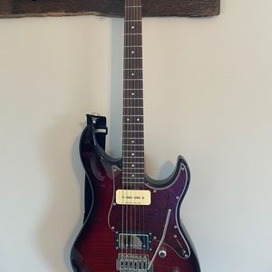 Yamaha Pacifica Electric Guitar